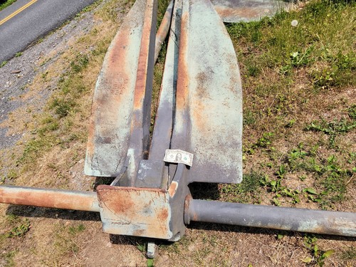 Large 700 lbs vintage ship - large,